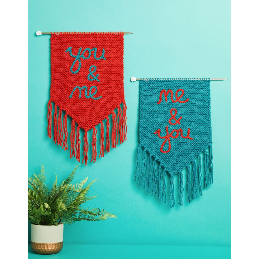 Sirdar Knitting Kit - Kith & Kin (Me & You Wall Hanging)