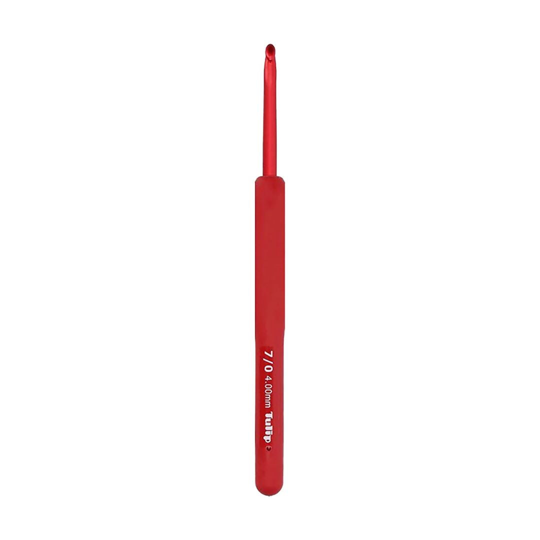Tulip Etimo Red Crochet Hook (4mm)
