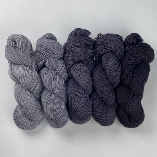 Roya Merino DK Yarn (Shadow)