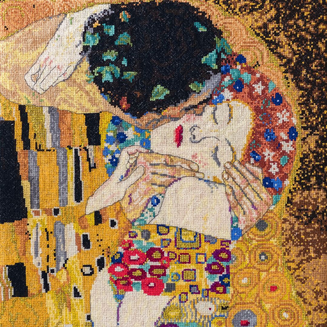 DMC Cross Stitch Kit - Gustav Klimt (The Kiss)