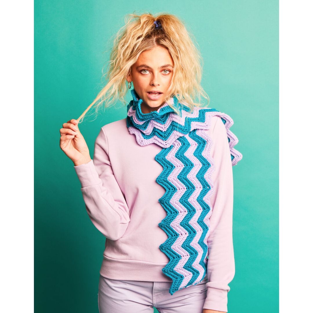 Sirdar Crochet Kit - Kith & Kin (Zig Zag Scarf)