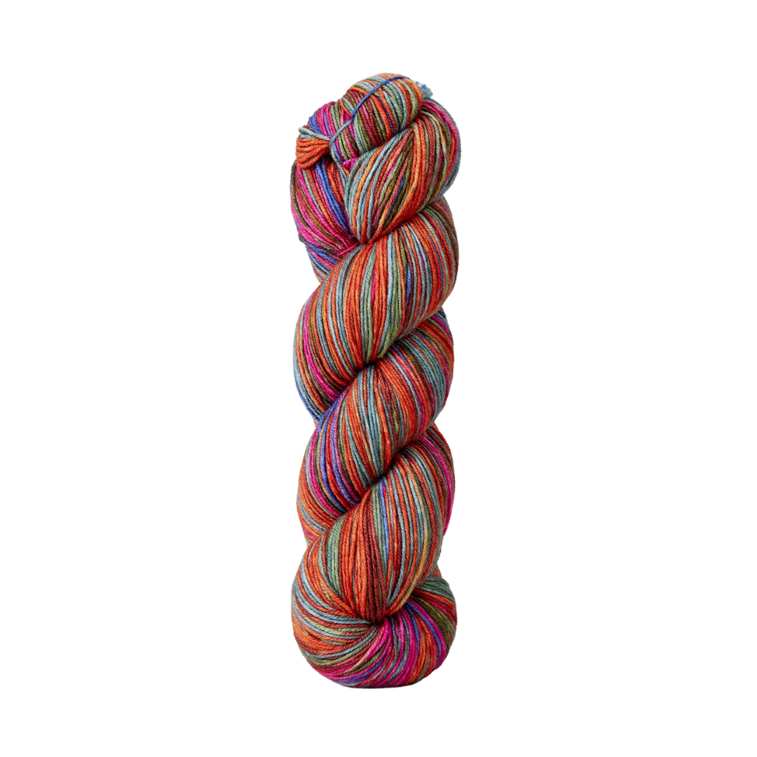 Urth Uneek Fingering Yarn (3011)