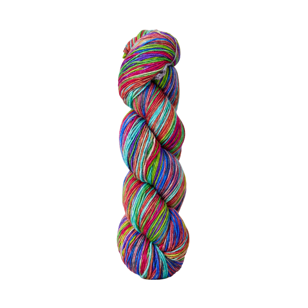 Urth Uneek Fingering Yarn (3023)
