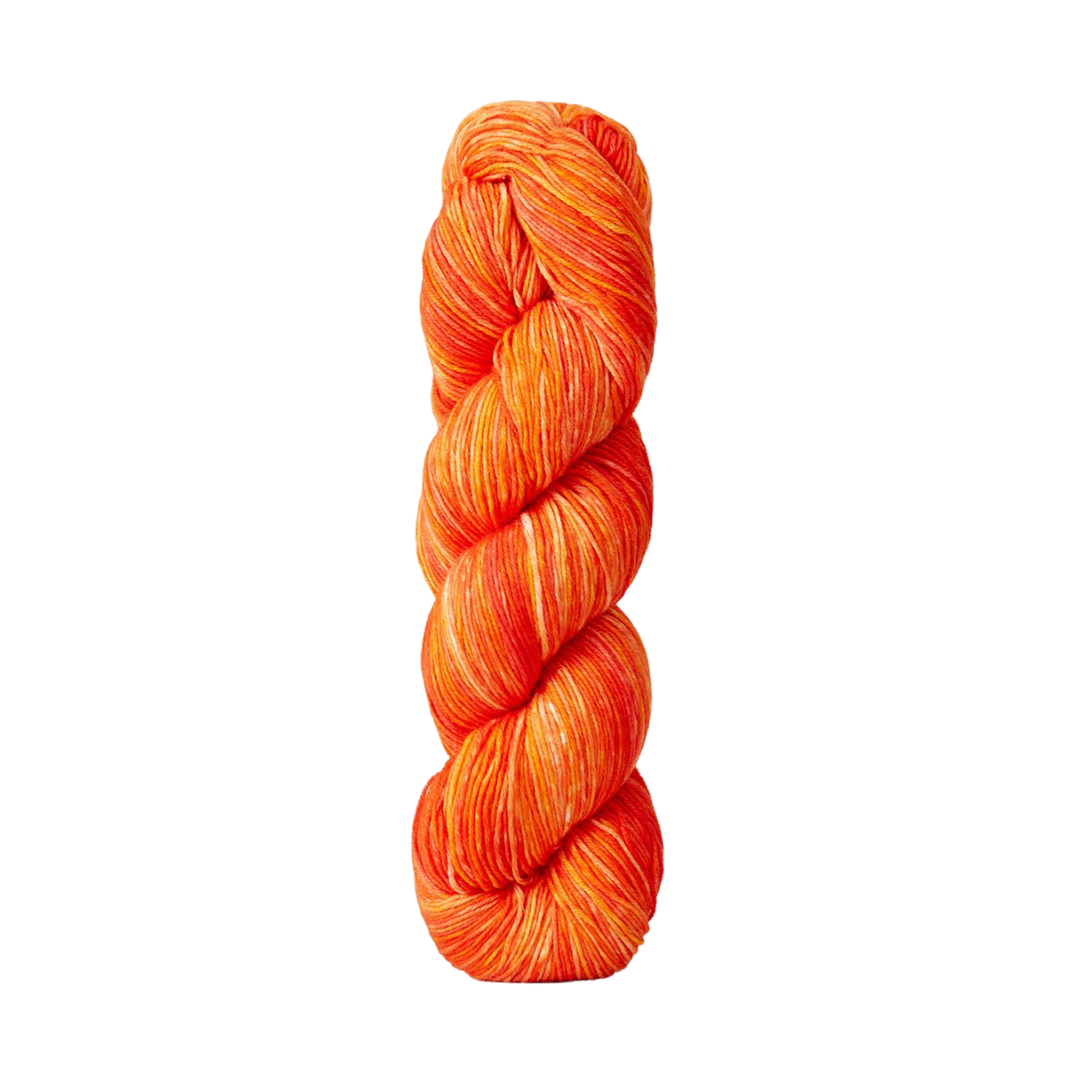 Urth Monokrom Fingering Yarn (3052)
