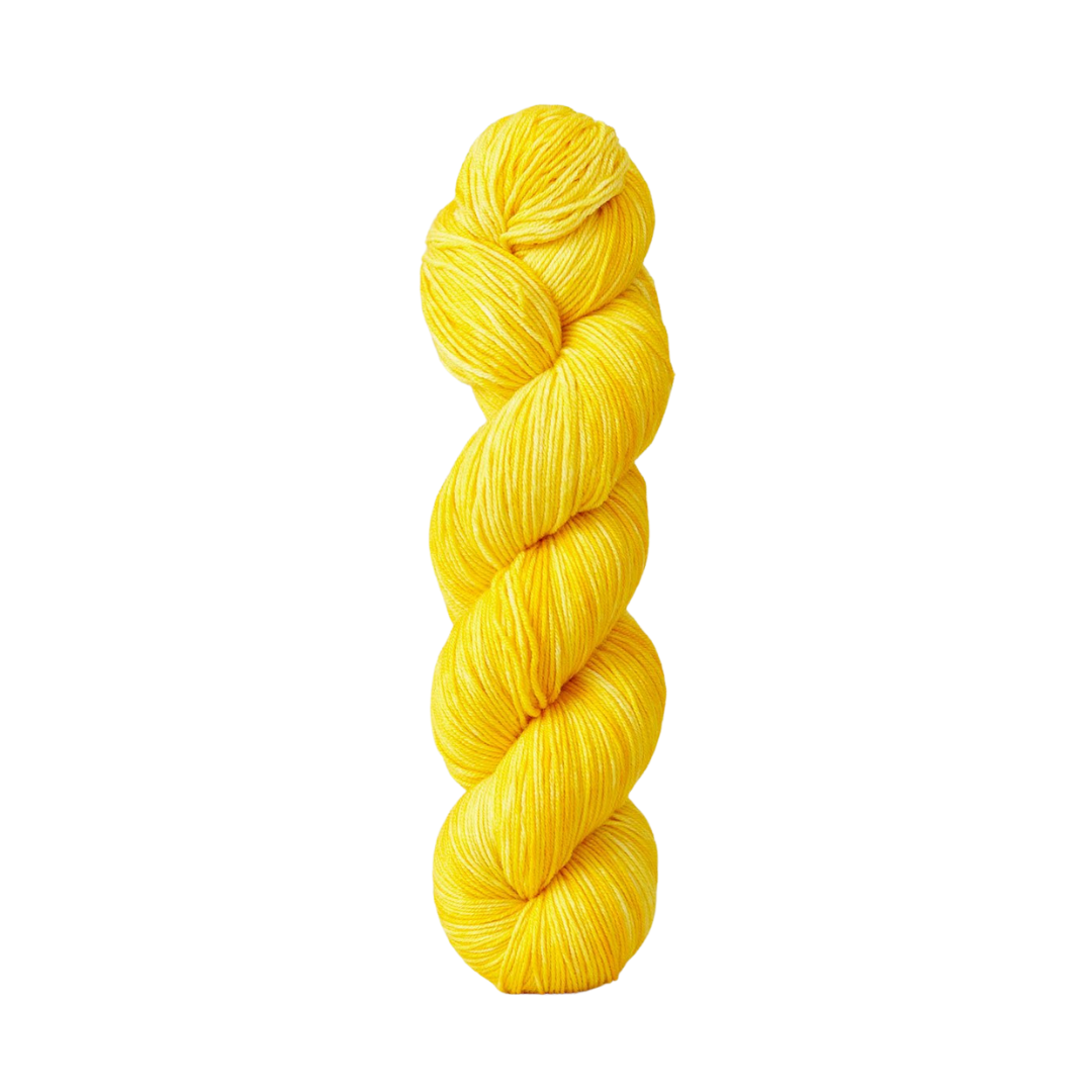 Urth Monokrom Fingering Yarn (3053)