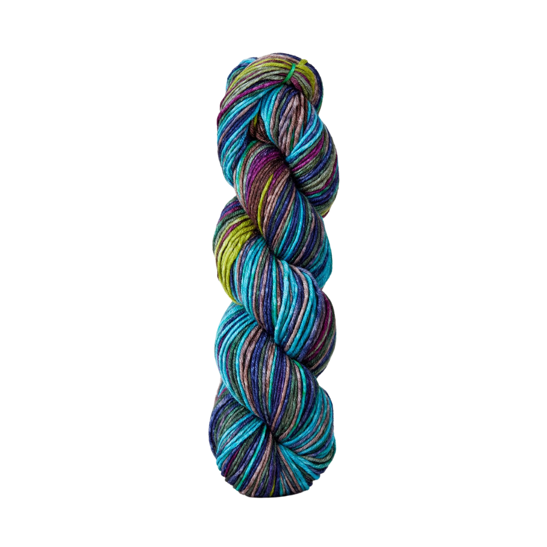 Urth Uneek Worsted Yarn (4012)