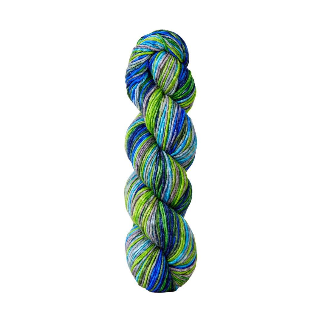 Urth Uneek Worsted Yarn (4025)