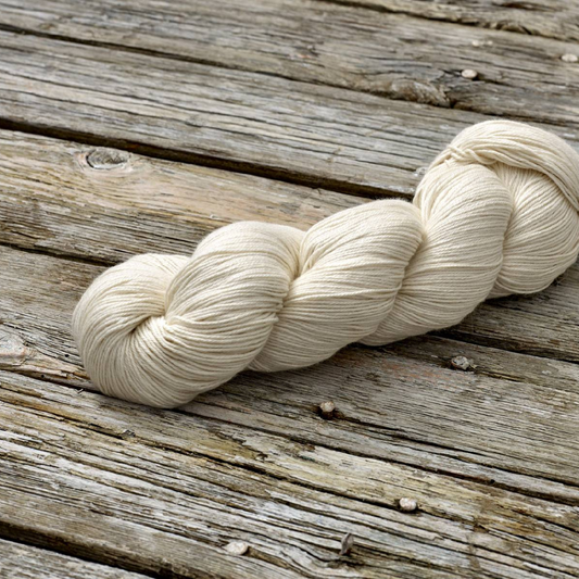 Handmayk Organic Cotton 4-ply Yarn