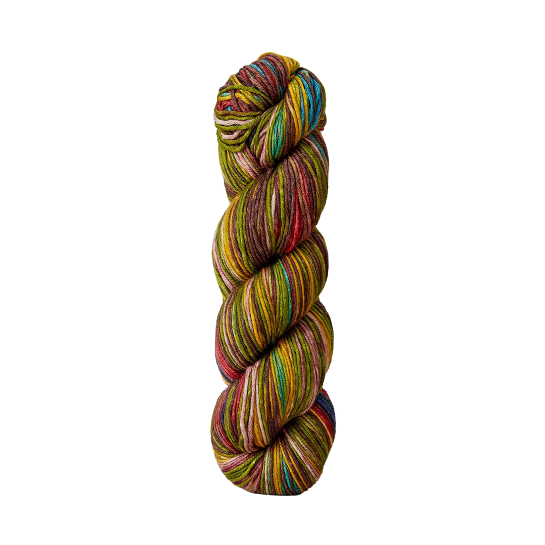 Urth Uneek DK Yarn (6002)